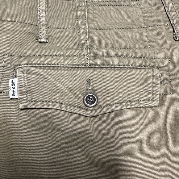 Levi’s Men’s Ace Cargo Relaxed Fit Twill Pant, Ivy Green, 34 X 30 - Picture 8 of 8